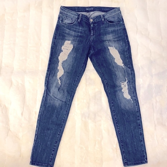 Guess jeans. - Picture 2 of 5